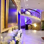 Hotel Grand 5*