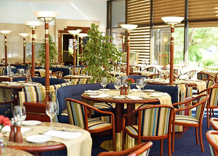 Grand 5* 布加勒斯特