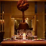 Grand 5* Bukarest