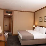 Hotel Grand 5*