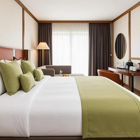 Grand 5* Bucharest